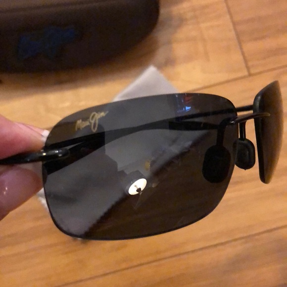 Maui Jim MJ Sport Polarized Sunglasses - Picture 3 of 8
